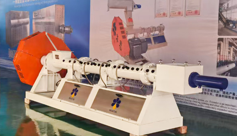 Extrudeuse de son de riz